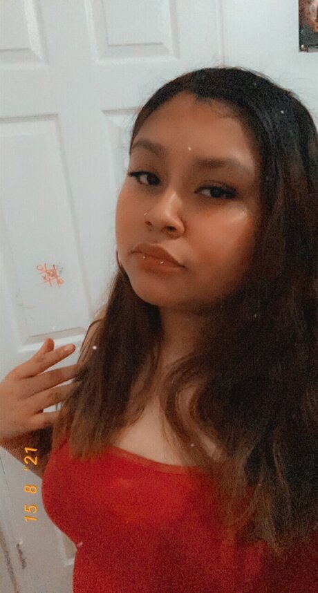Nøgent lækket OnlyFans-billede af Bella Mendez