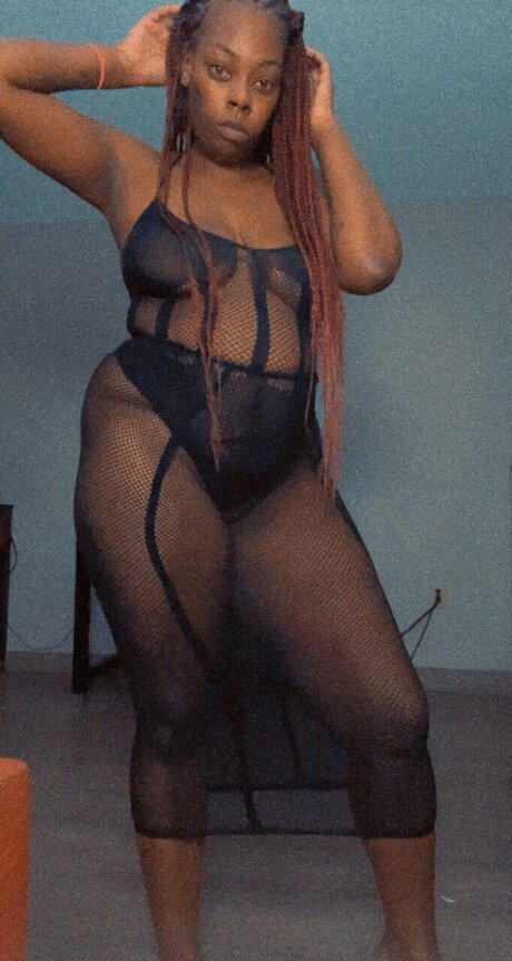 Alaston vuotanut OnlyFans-kuva Icecreamdrippa