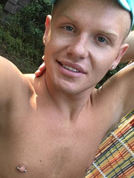 Photo nue de fuite OnlyFans de Elijah Dawson