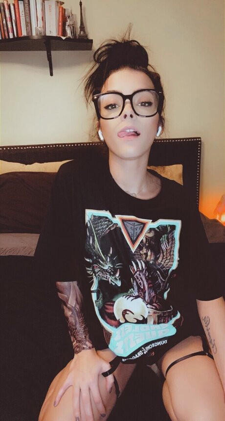 Naken läckt OnlyFans-bild av Leeafs69xo