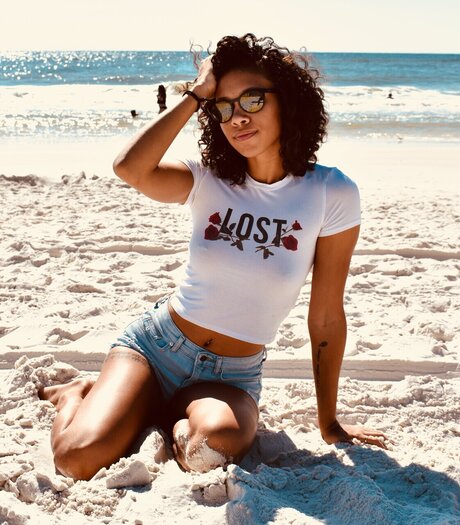Alaston vuotanut OnlyFans-kuva Rose