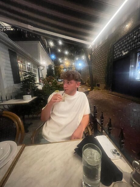 Обнаженная фотография утечки OnlyFans от Ryan