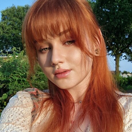 Обнаженная фотография утечки OnlyFans от Manic Pixie Peach