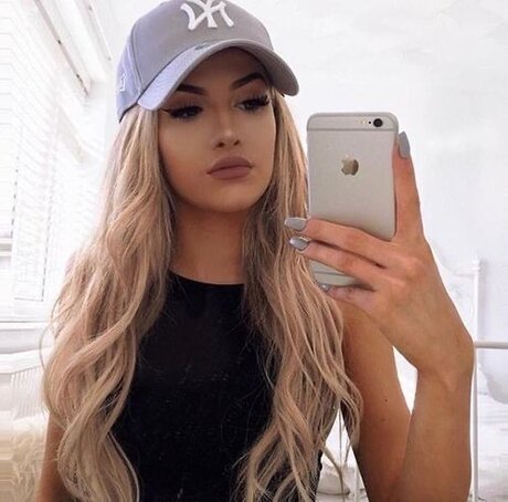 Nahá fotka uniklých OnlyFans od Crystal