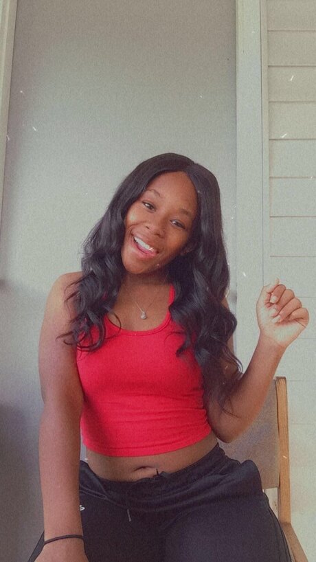 Photo nue de fuite OnlyFans de Ahyanna Ivey