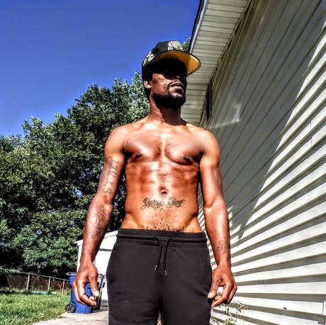 Bcalm400 OnlyFans