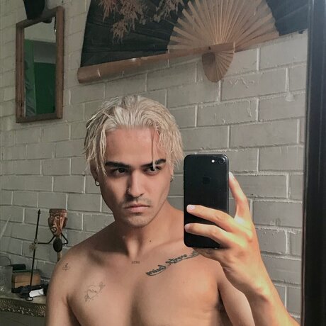 Nøgent lækket OnlyFans-billede af Samuel Sanchez