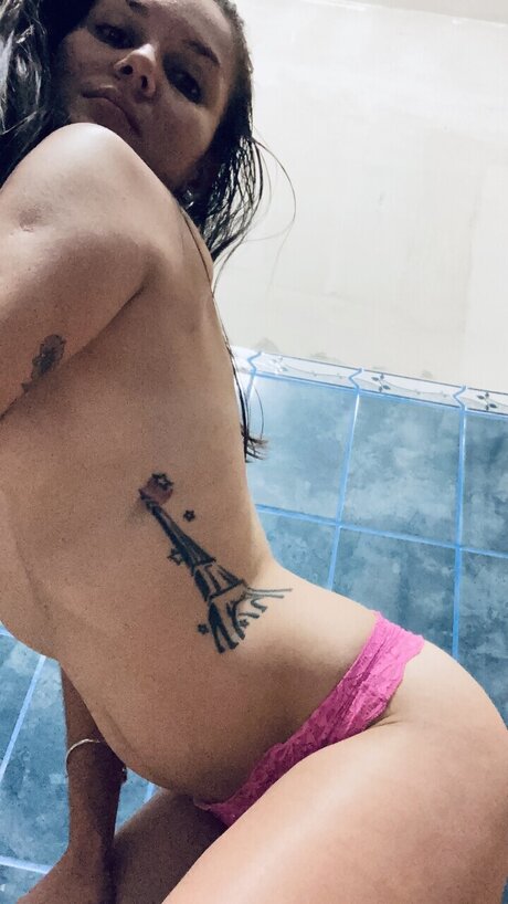 Naken läckt OnlyFans-bild av Sunflower 