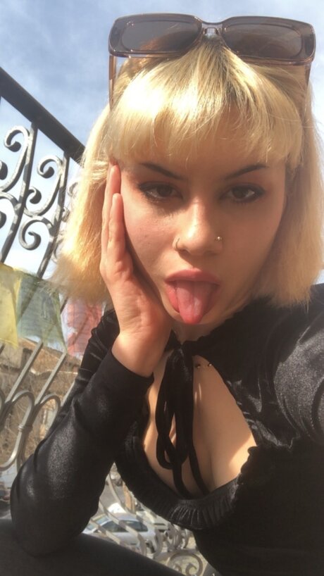 Alasti lekkinud OnlyFans-i pilt Nimue