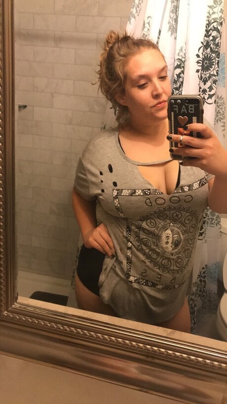 Foto nua vazada do OnlyFans de Chelsie