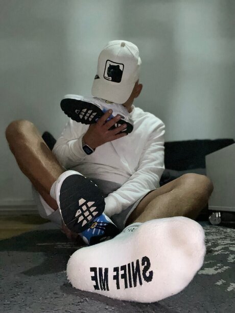 Обнаженная фотография утечки OnlyFans от Mikesanchez