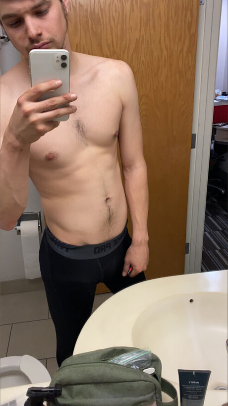Обнаженная фотография утечки OnlyFans от Dalton