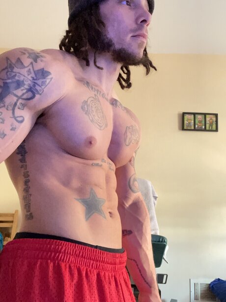 Alaston vuotanut OnlyFans-kuva Lexwoods