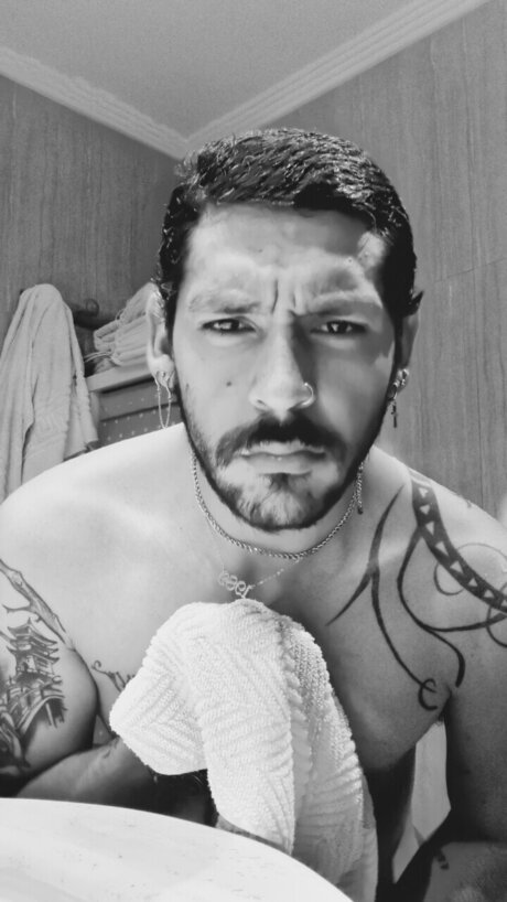 Nagie wyciekłe zdjęcie OnlyFans od Juanky