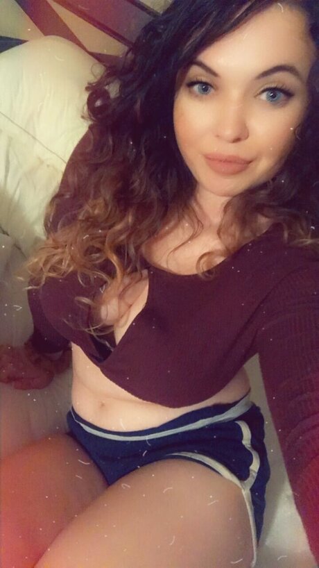 Nacktes geleaktes OnlyFans-Foto von Saberslayr