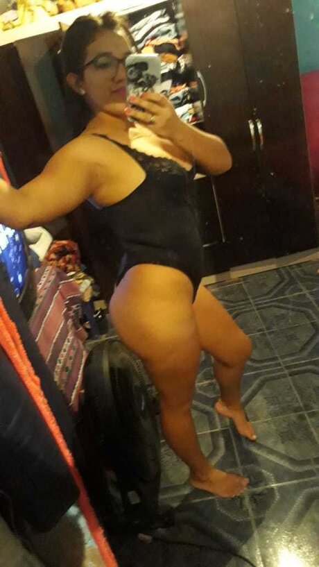 Naken läckt OnlyFans-bild av Shir
