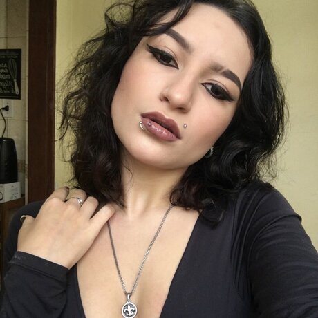 Naakte gelekte OnlyFans-foto van Alessandra Rodrguez