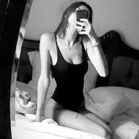 Nacktes geleaktes OnlyFans-Foto von Olimpia