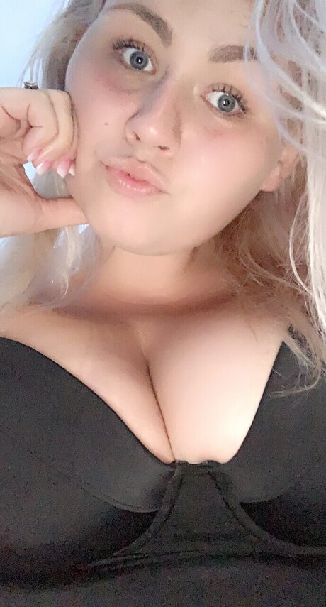 Tasty Tiffanyy 