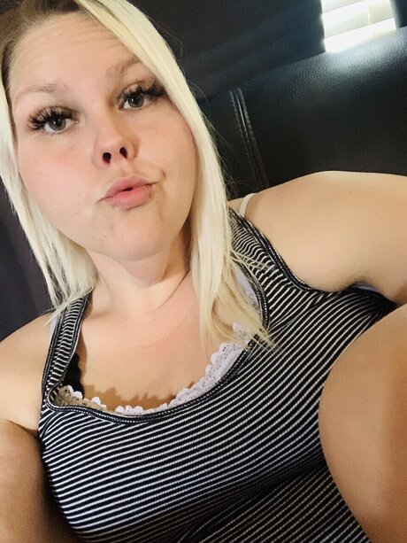 Обнаженная фотография утечки OnlyFans от Autumn Nicoleeee
