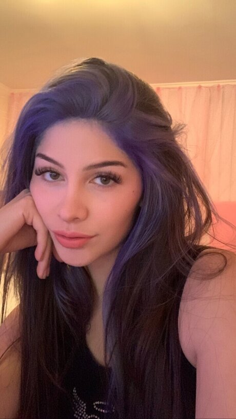 Naken läckt OnlyFans-bild av Isidoralina