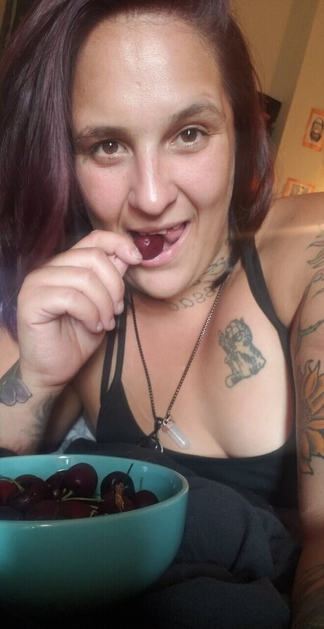 Naken läckt OnlyFans-bild av Felicia Griego