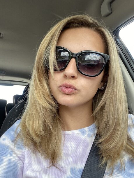 Chloe22
