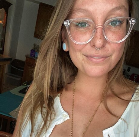 Tori Thurnher OnlyFans 유출 누드 사진