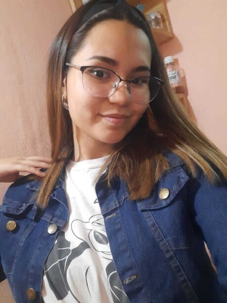 Keila Heliana OnlyFansリークヌード写真