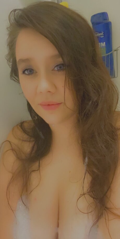 Nacktes geleaktes OnlyFans-Foto von Victoria