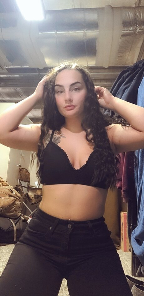 Обнаженная фотография утечки OnlyFans от Faith