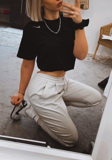 Nacktes geleaktes OnlyFans-Foto von Stella Sophie