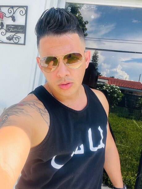 Naken läckt OnlyFans-bild av Jb Perez De Alderete