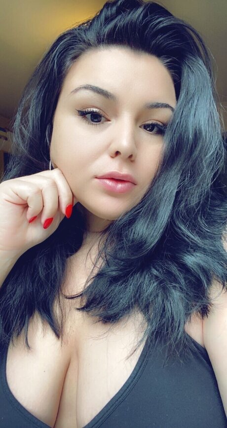 Naken läckt OnlyFans-bild av Nini