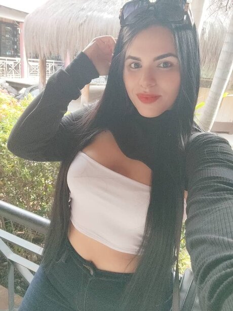 Naken läckt OnlyFans-bild av Curvy Sexy Girl
