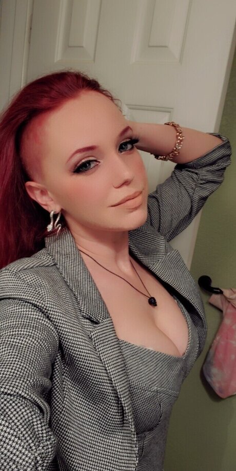 Naken läckt OnlyFans-bild av Aphrodite Vixen