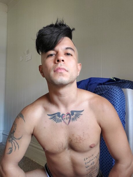 Photo nue de fuite OnlyFans de Junior