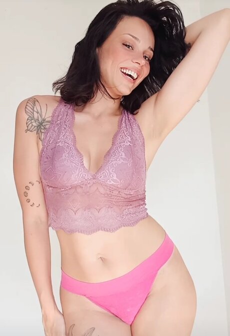 Alaston vuotanut OnlyFans-kuva Barbara Moreno