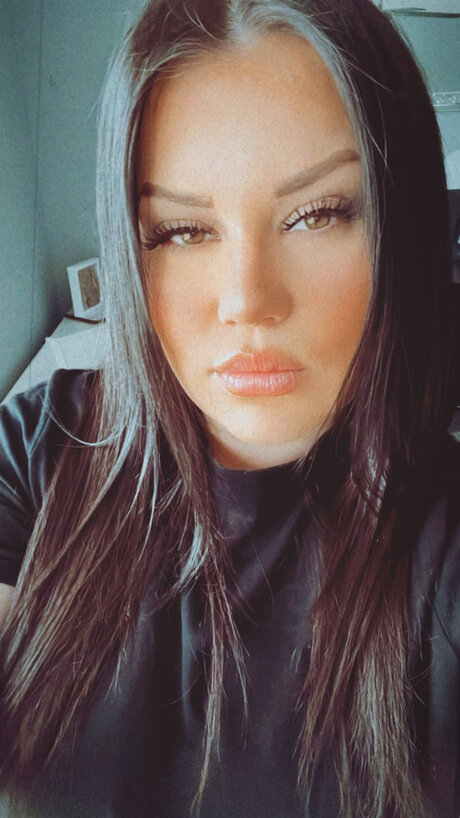 Alasti lekkinud OnlyFans-i pilt Amelia Lewis