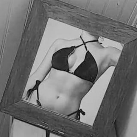 Foto nua vazada do OnlyFans de Chely