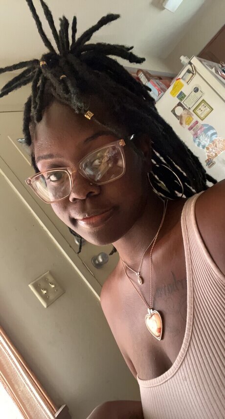Alasti lekkinud OnlyFans-i pilt Cocoa 