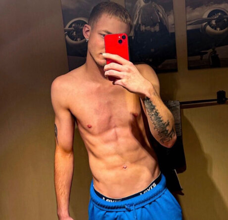 Sexyshootr02