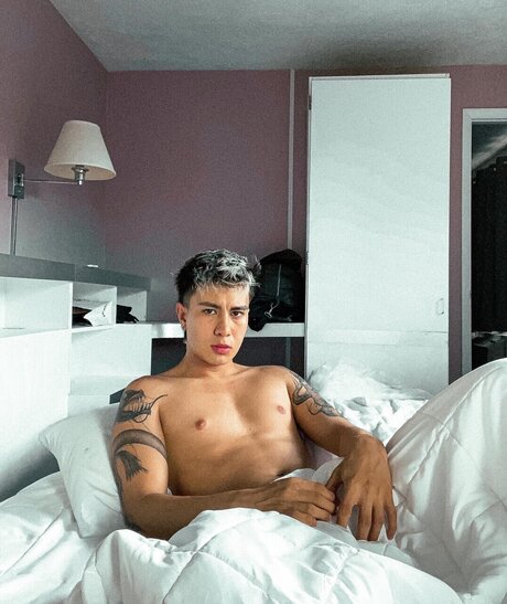 Naken läckt OnlyFans-bild av 