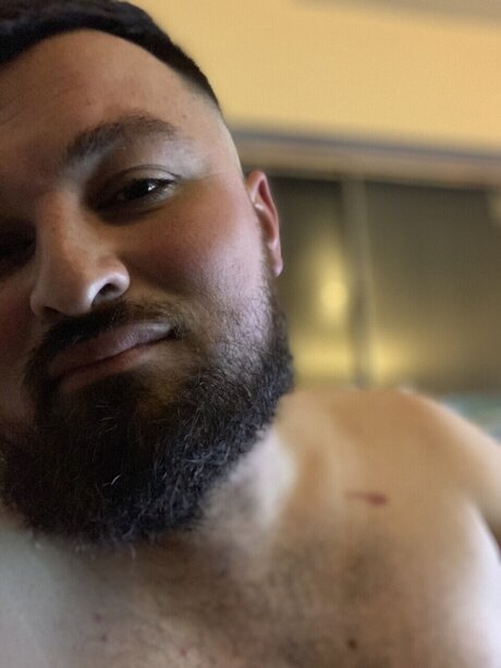 Alaston vuotanut OnlyFans-kuva Jose