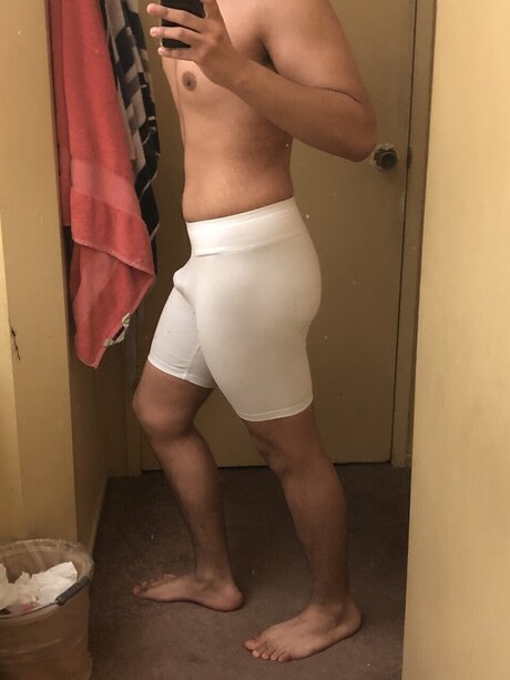 Nagie wyciekłe zdjęcie OnlyFans od Legnaz