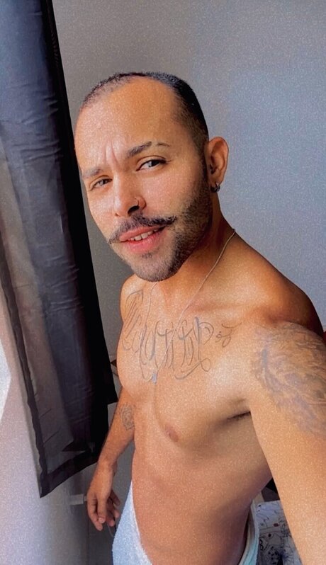 Nahá fotka uniklých OnlyFans od Andr Silva