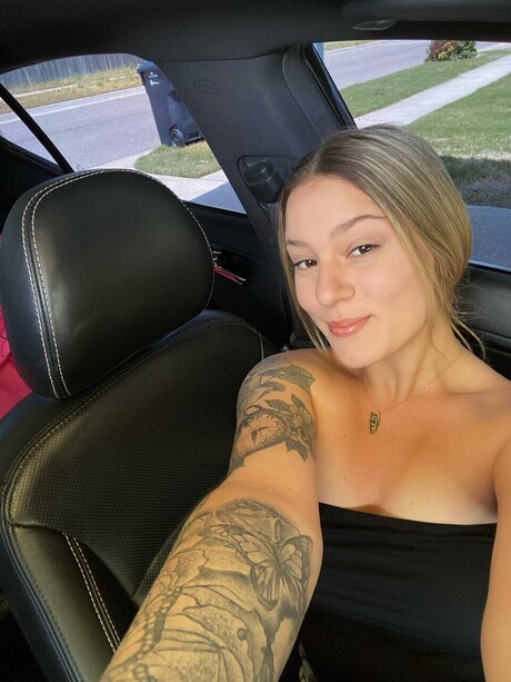 Naken läckt OnlyFans-bild av Ashley
