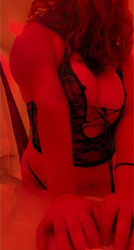 Alasti lekkinud OnlyFans-i pilt Freegoddessvibes
