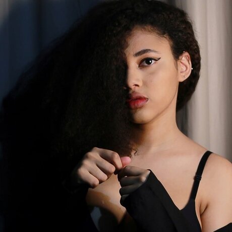 Naken läckt OnlyFans-bild av Amoralima