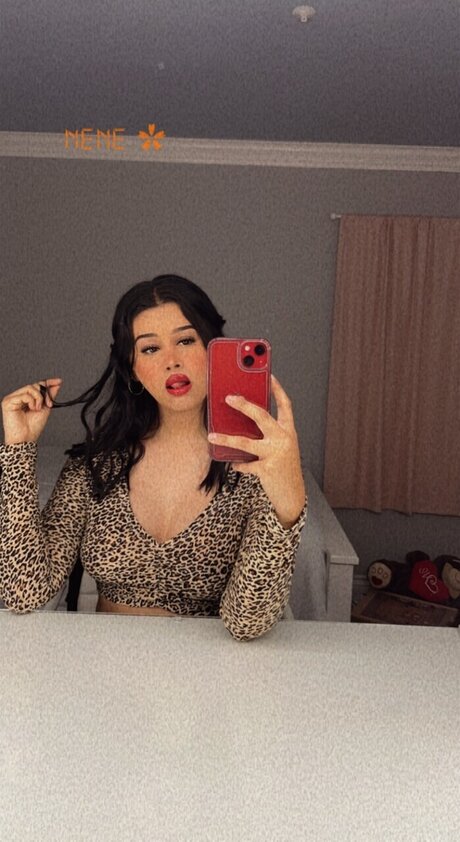 Foto desnuda filtrada de OnlyFans de Jeanette Mora
